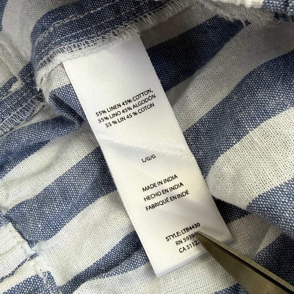 beachlunchlounge Striped Ruffle Hem Linen Shorts in Blue & White Size Large EUC - Picture 11 of 12
